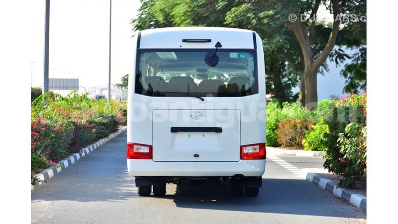 Big with watermark toyota coaster antigua import dubai 1655