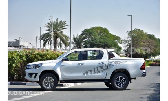 Buy Import Toyota Hilux White Car in Import - Dubai in Antigua Buy Import Toyota Hilux White Car in Import - Dubai in Antigua