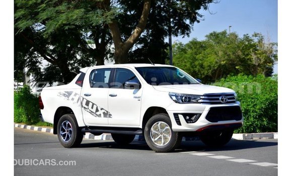 Buy Import Toyota Hilux White Car in Import - Dubai in Antigua Buy Import Toyota Hilux White Car in Import - Dubai in Antigua