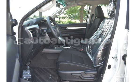 Buy Import Toyota Hilux White Car in Import - Dubai in Antigua Buy Import Toyota Hilux White Car in Import - Dubai in Antigua