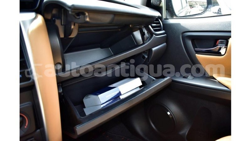 Big with watermark toyota fortuner antigua import dubai 1657
