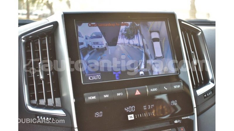 Big with watermark toyota land cruiser antigua import dubai 1658