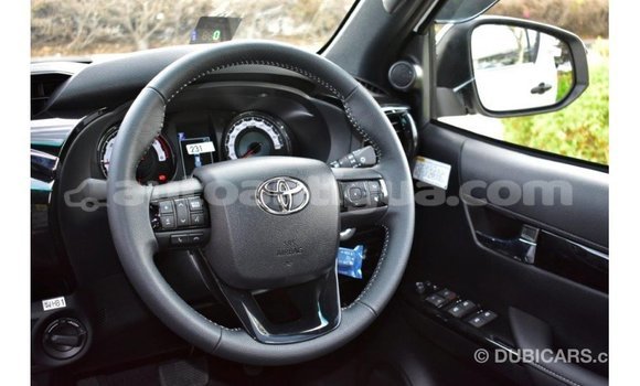 Buy Import Toyota Hilux White Car in Import - Dubai in Antigua Buy Import Toyota Hilux White Car in Import - Dubai in Antigua