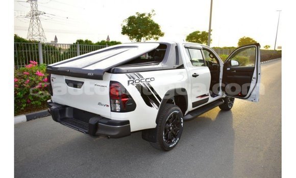 Buy Import Toyota Hilux White Car in Import - Dubai in Antigua Buy Import Toyota Hilux White Car in Import - Dubai in Antigua