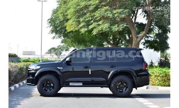 Buy Import Toyota Land Cruiser Black Car in Import - Dubai in Antigua Buy Import Toyota Land Cruiser Black Car in Import - Dubai in Antigua