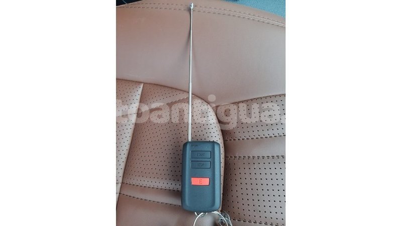 Big with watermark toyota land cruiser antigua import dubai 1663