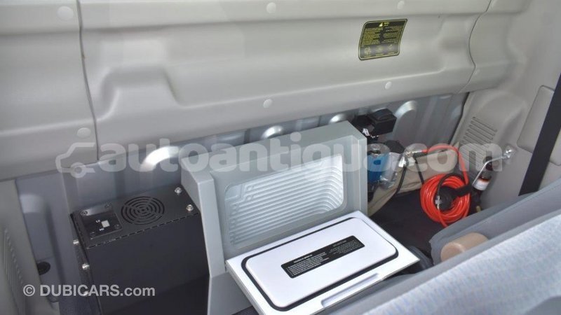 Big with watermark toyota land cruiser antigua import dubai 1666