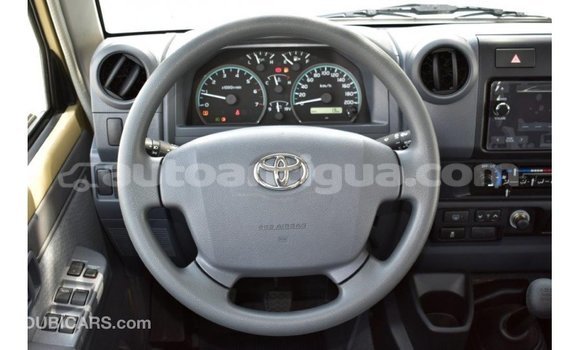 Buy Import Toyota Land Cruiser Beige Car in Import - Dubai in Antigua Buy Import Toyota Land Cruiser Beige Car in Import - Dubai in Antigua