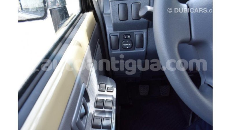 Big with watermark toyota land cruiser antigua import dubai 1667
