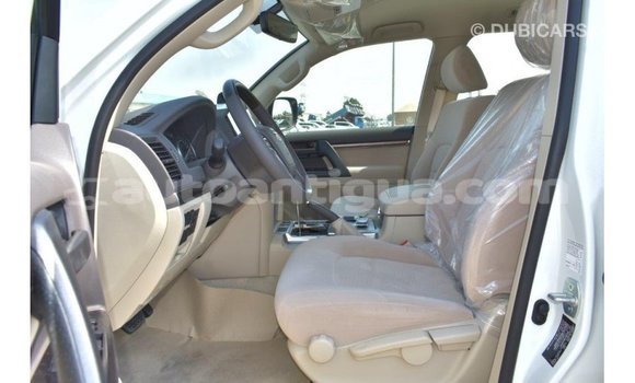 Buy Import Toyota Land Cruiser White Car in Import - Dubai in Antigua Buy Import Toyota Land Cruiser White Car in Import - Dubai in Antigua