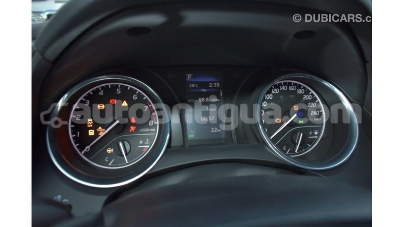 Big with watermark toyota camry antigua import dubai 1674