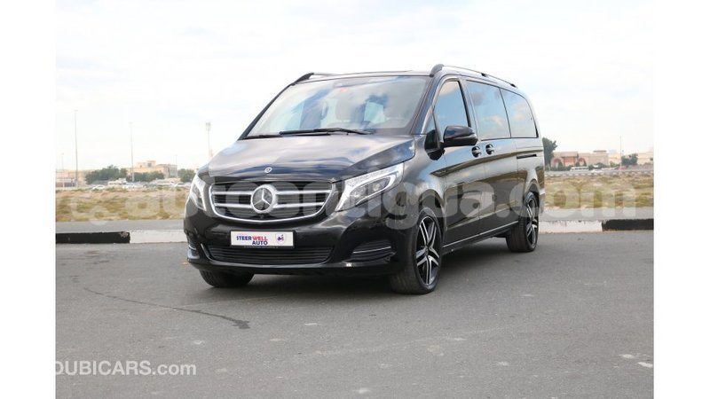 Big with watermark mercedes benz 250 antigua import dubai 1675