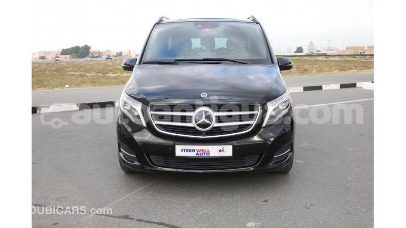 Big with watermark mercedes benz 250 antigua import dubai 1675