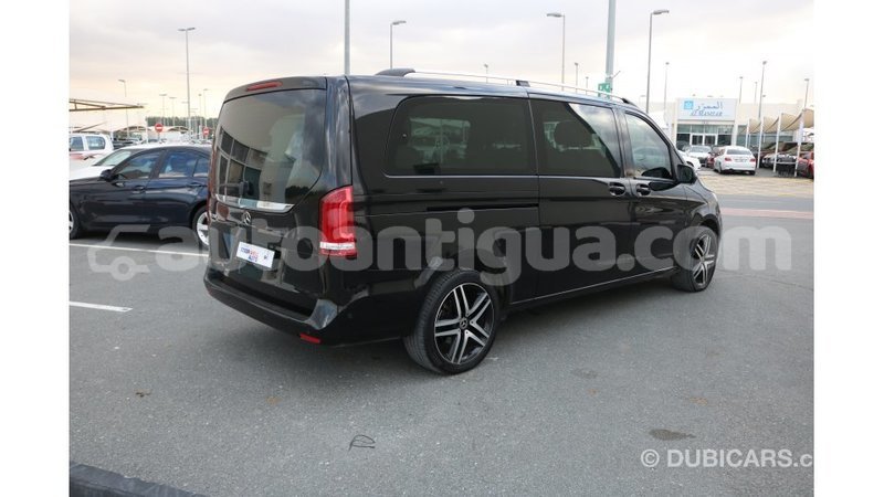 Big with watermark mercedes benz 250 antigua import dubai 1675