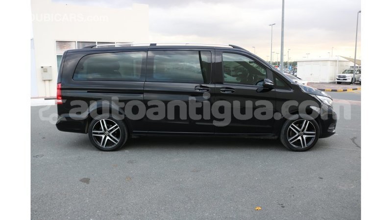 Big with watermark mercedes benz 250 antigua import dubai 1675