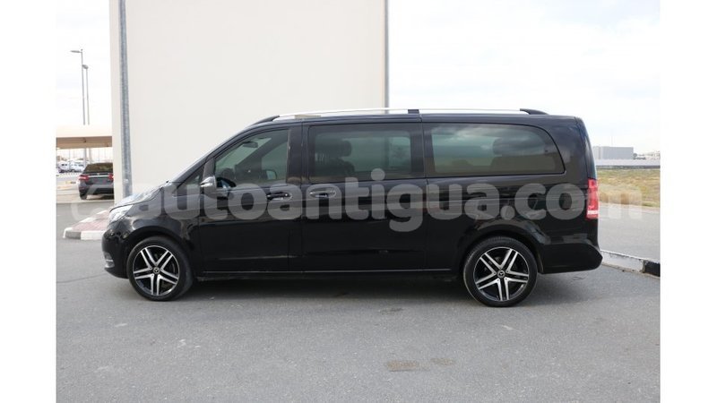 Big with watermark mercedes benz 250 antigua import dubai 1675