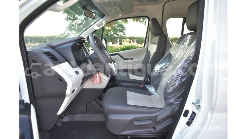 Big with watermark toyota hiace antigua import dubai 1679