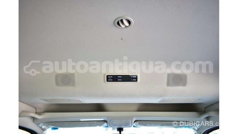 Big with watermark toyota hiace antigua import dubai 1679