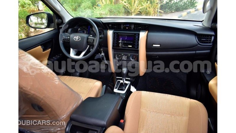 Big with watermark toyota fortuner antigua import dubai 1681