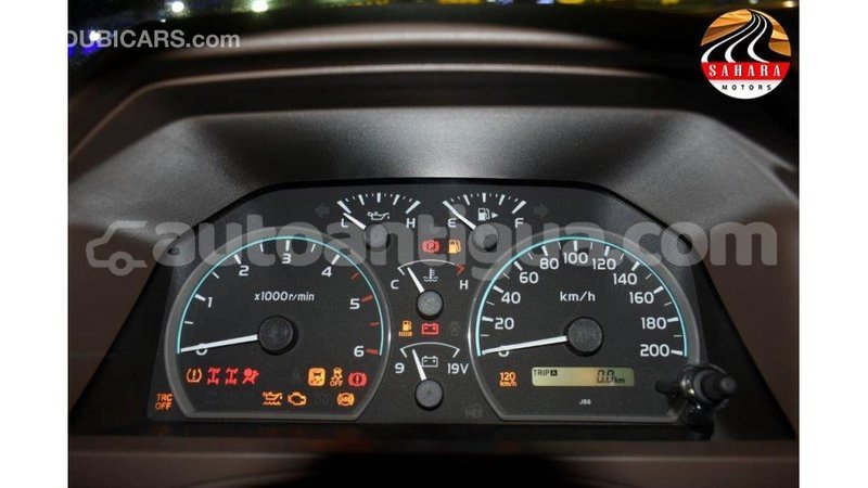 Big with watermark toyota land cruiser antigua import dubai 1682