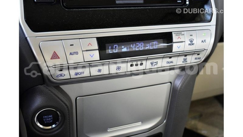 Big with watermark toyota prado antigua import dubai 1684