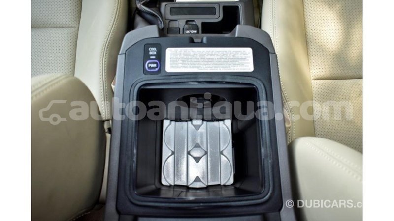Big with watermark toyota prado antigua import dubai 1684