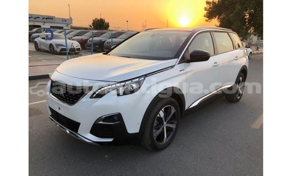 Buy Import Peugeot 5008 White Car in Import - Dubai in Antigua