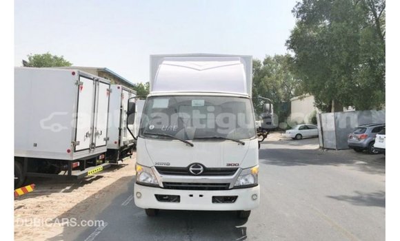 Buy Import Hino 300 Series White Truck in Import - Dubai in Antigua Buy Import Hino 300 Series White Truck in Import - Dubai in Antigua