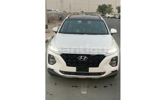 Buy Import Hyundai Santa Fe White Car in Import - Dubai in Antigua Buy Import Hyundai Santa Fe White Car in Import - Dubai in Antigua