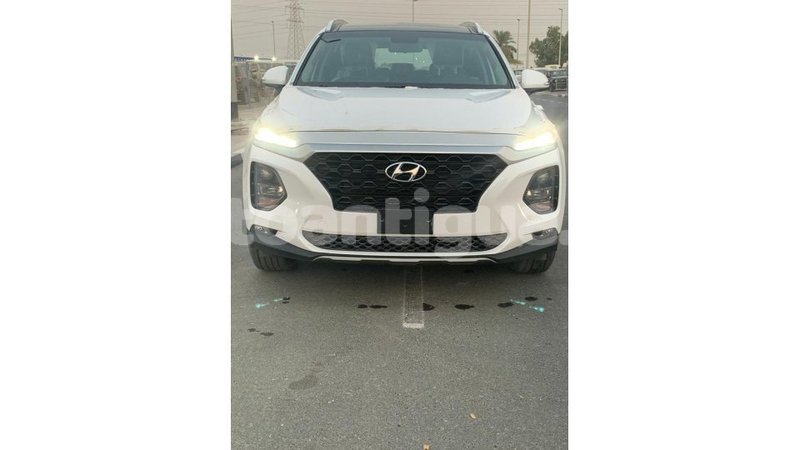 Big with watermark hyundai santa fe antigua import dubai 1715