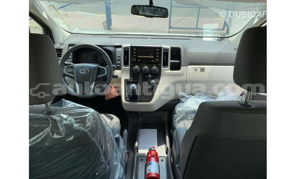 Buy Import Toyota Hiace White Car in Import - Dubai in Antigua Buy Import Toyota Hiace White Car in Import - Dubai in Antigua