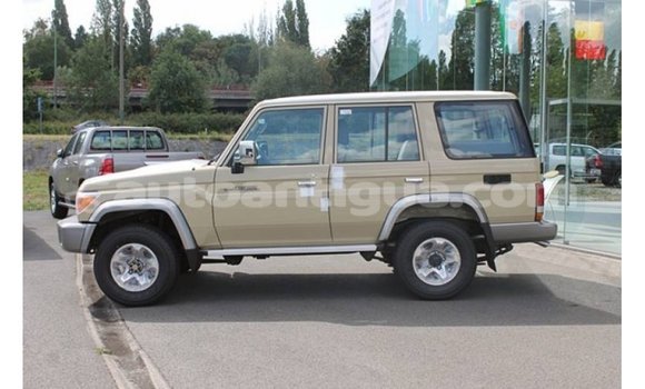 Buy Import Toyota Land Cruiser Beige Car in Import - Dubai in Antigua Buy Import Toyota Land Cruiser Beige Car in Import - Dubai in Antigua