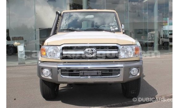 Buy Import Toyota Land Cruiser Beige Car in Import - Dubai in Antigua Buy Import Toyota Land Cruiser Beige Car in Import - Dubai in Antigua