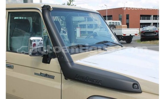 Buy Import Toyota Land Cruiser Beige Car in Import - Dubai in Antigua Buy Import Toyota Land Cruiser Beige Car in Import - Dubai in Antigua