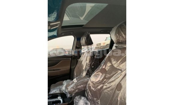 Buy Import Hyundai Santa Fe White Car in Import - Dubai in Antigua Buy Import Hyundai Santa Fe White Car in Import - Dubai in Antigua