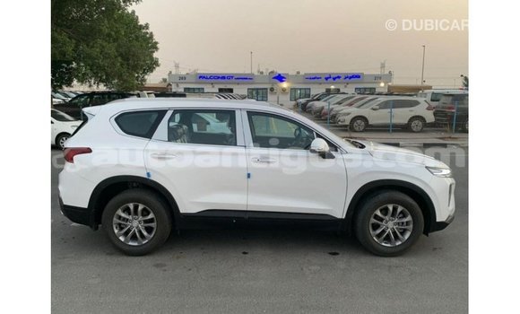 Buy Import Hyundai Santa Fe White Car in Import - Dubai in Antigua Buy Import Hyundai Santa Fe White Car in Import - Dubai in Antigua