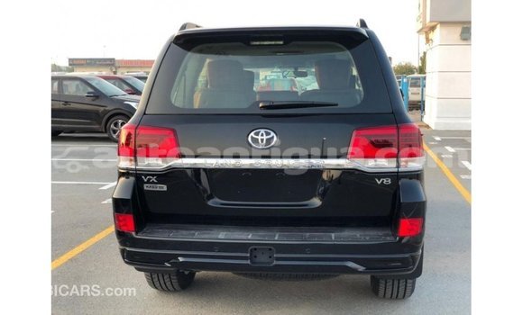 Buy Import Toyota Land Cruiser Black Car in Import - Dubai in Antigua Buy Import Toyota Land Cruiser Black Car in Import - Dubai in Antigua