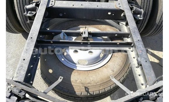 Buy Import Mitsubishi L400 White Truck in Import - Dubai in Antigua Buy Import Mitsubishi L400 White Truck in Import - Dubai in Antigua