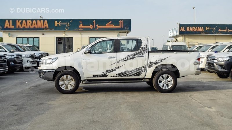Big with watermark toyota hilux antigua import dubai 1738