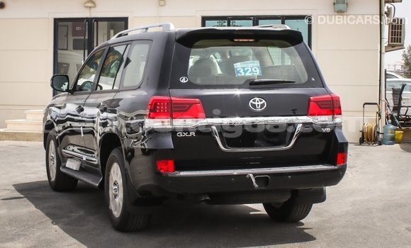 Buy Import Toyota Land Cruiser Black Car in Import - Dubai in Antigua Buy Import Toyota Land Cruiser Black Car in Import - Dubai in Antigua