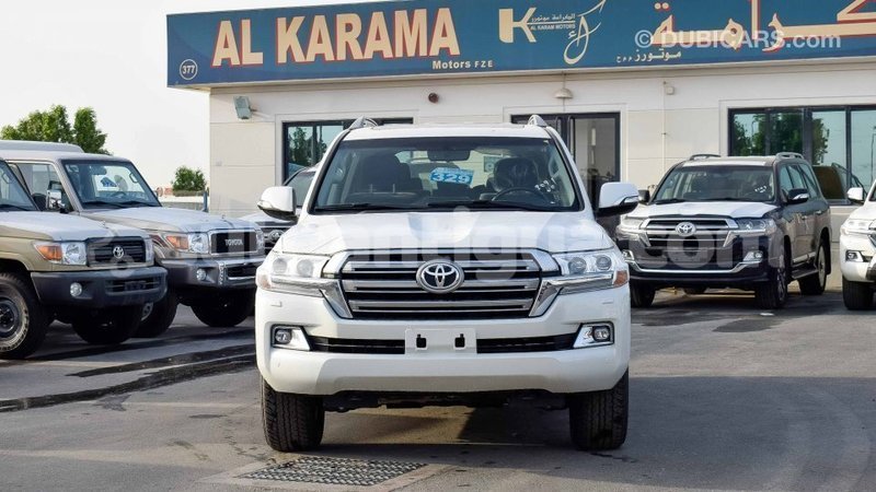 Big with watermark toyota land cruiser antigua import dubai 1742