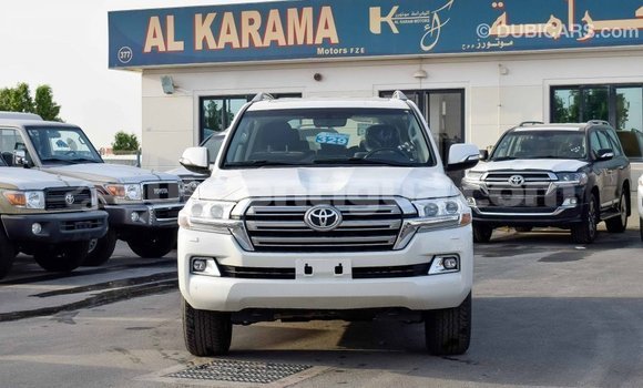 Buy Import Toyota Land Cruiser White Car in Import - Dubai in Antigua Buy Import Toyota Land Cruiser White Car in Import - Dubai in Antigua