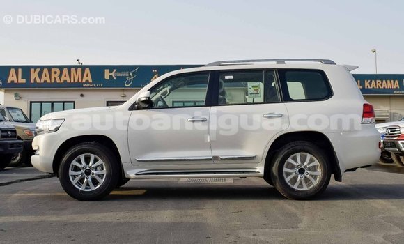 Buy Import Toyota Land Cruiser White Car in Import - Dubai in Antigua Buy Import Toyota Land Cruiser White Car in Import - Dubai in Antigua
