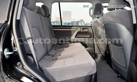 Buy Import Toyota Land Cruiser Black Car in Import - Dubai in Antigua Buy Import Toyota Land Cruiser Black Car in Import - Dubai in Antigua