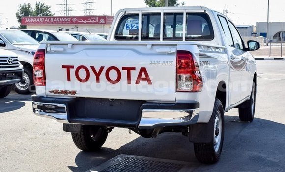 Buy Import Toyota Hilux White Car in Import - Dubai in Antigua Buy Import Toyota Hilux White Car in Import - Dubai in Antigua