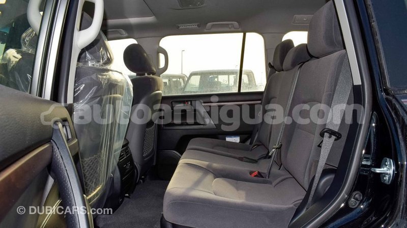 Big with watermark toyota land cruiser antigua import dubai 1747