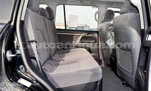 Buy Import Toyota Land Cruiser Black Car in Import - Dubai in Antigua Buy Import Toyota Land Cruiser Black Car in Import - Dubai in Antigua