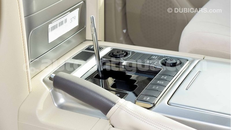 Big with watermark toyota land cruiser antigua import dubai 1748