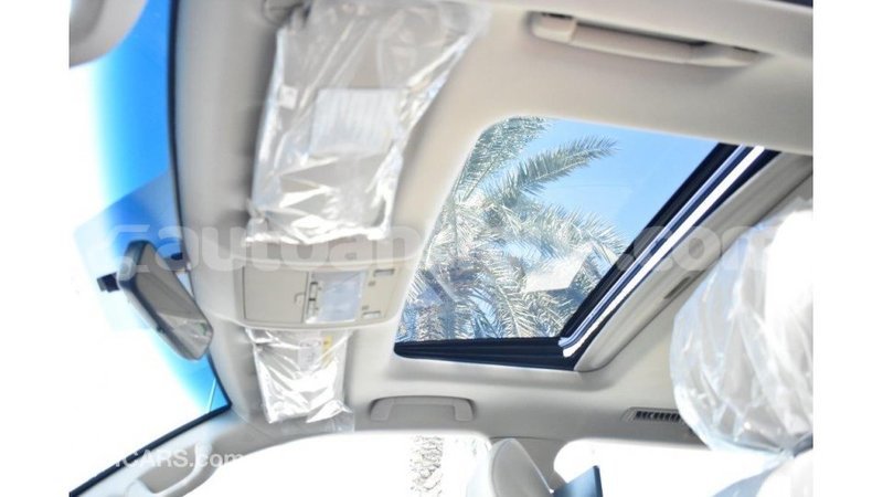 Big with watermark toyota land cruiser antigua import dubai 1754