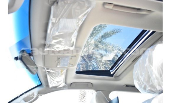 Buy Import Toyota Land Cruiser White Car in Import - Dubai in Antigua Buy Import Toyota Land Cruiser White Car in Import - Dubai in Antigua
